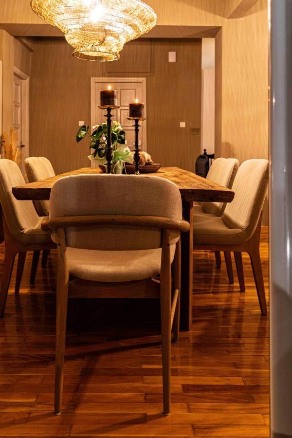 Pepromeno Luxury Apartment In The City Center Kalamata Esterno foto
