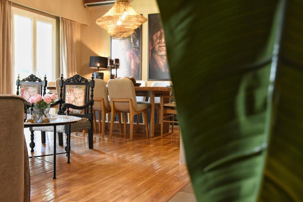 Pepromeno Luxury Apartment In The City Center Kalamata Esterno foto