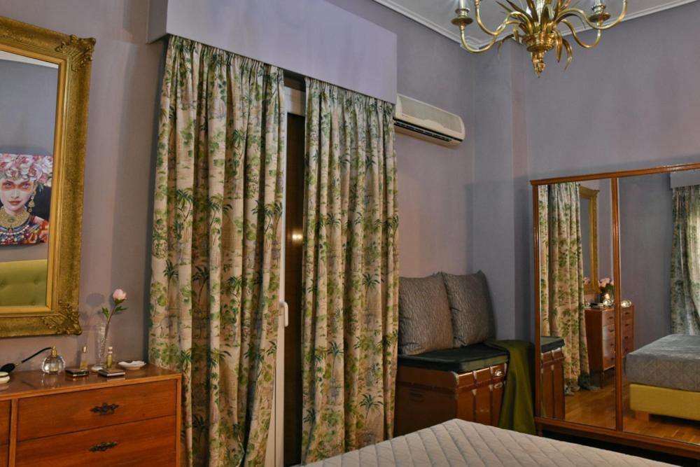 Pepromeno Luxury Apartment In The City Center Kalamata Esterno foto